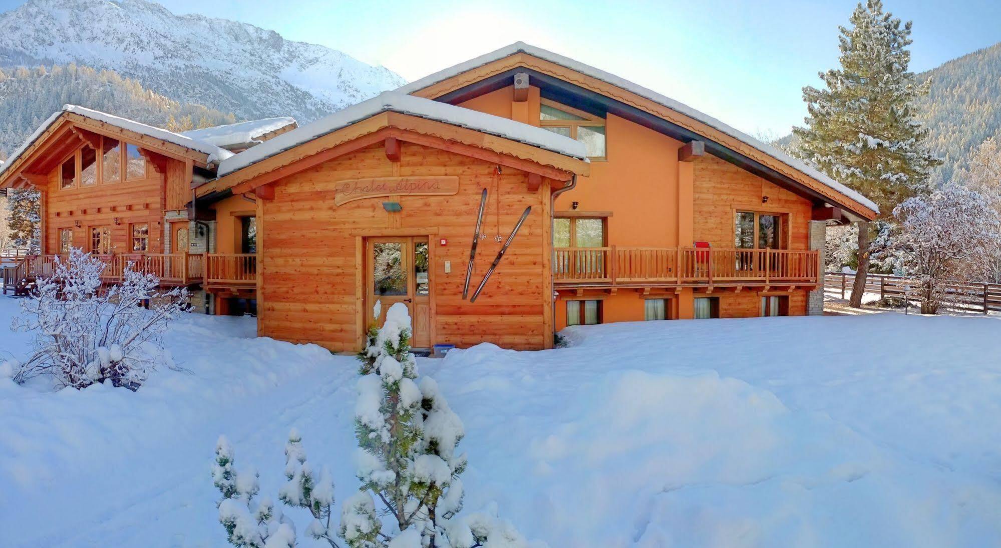 Chalet Alpina Hotel&Apartments La Thuile Buitenkant foto